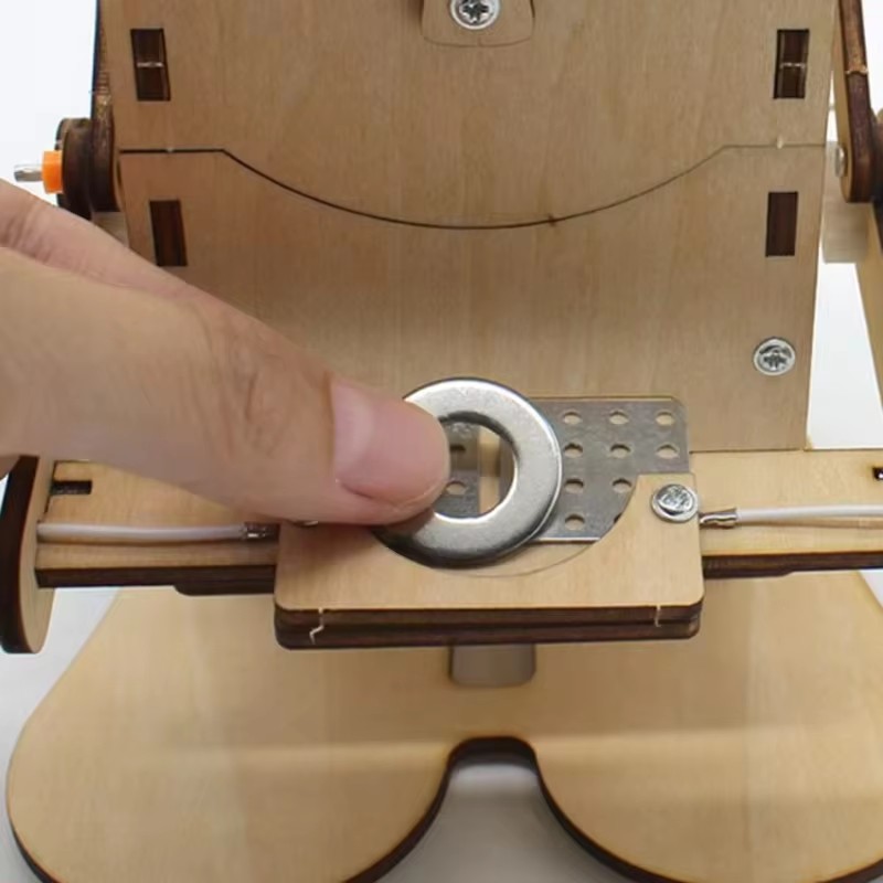 Coin Swallowing Eating Robot M - огляд і ціна Science Robot